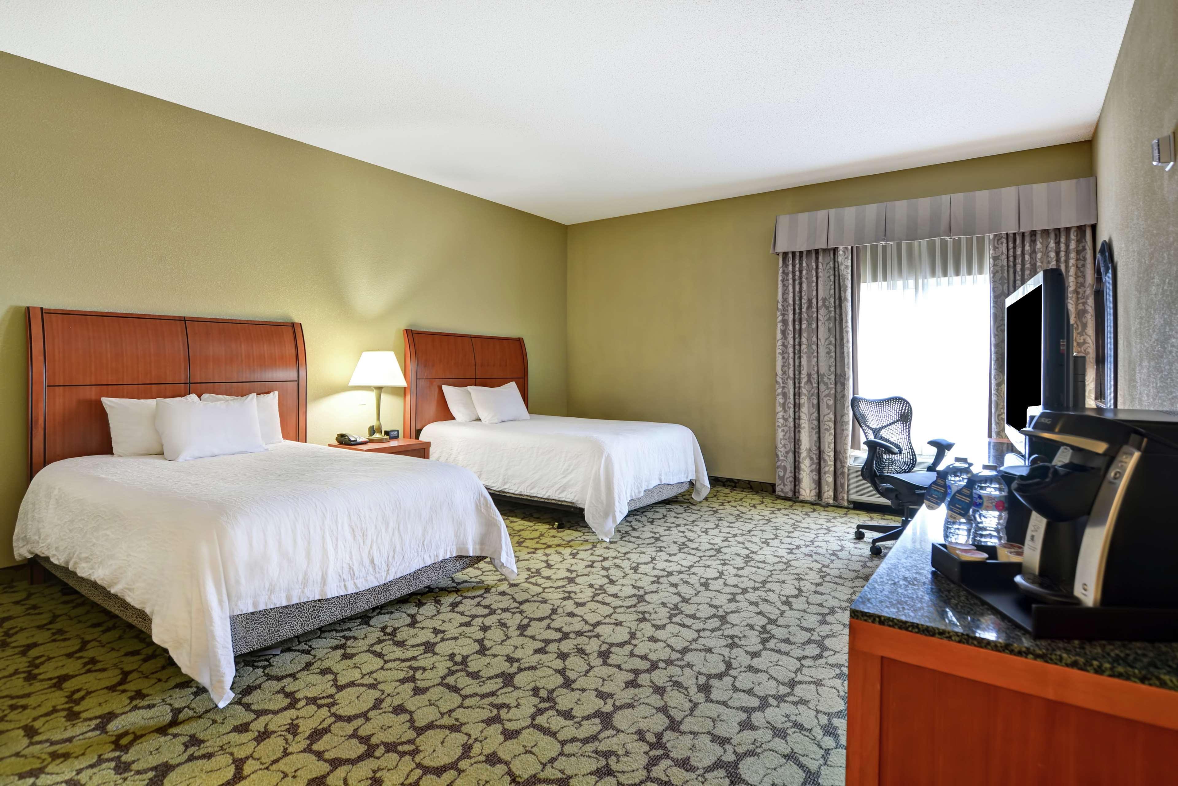 Hilton Garden Inn Hattiesburg Bagian luar foto