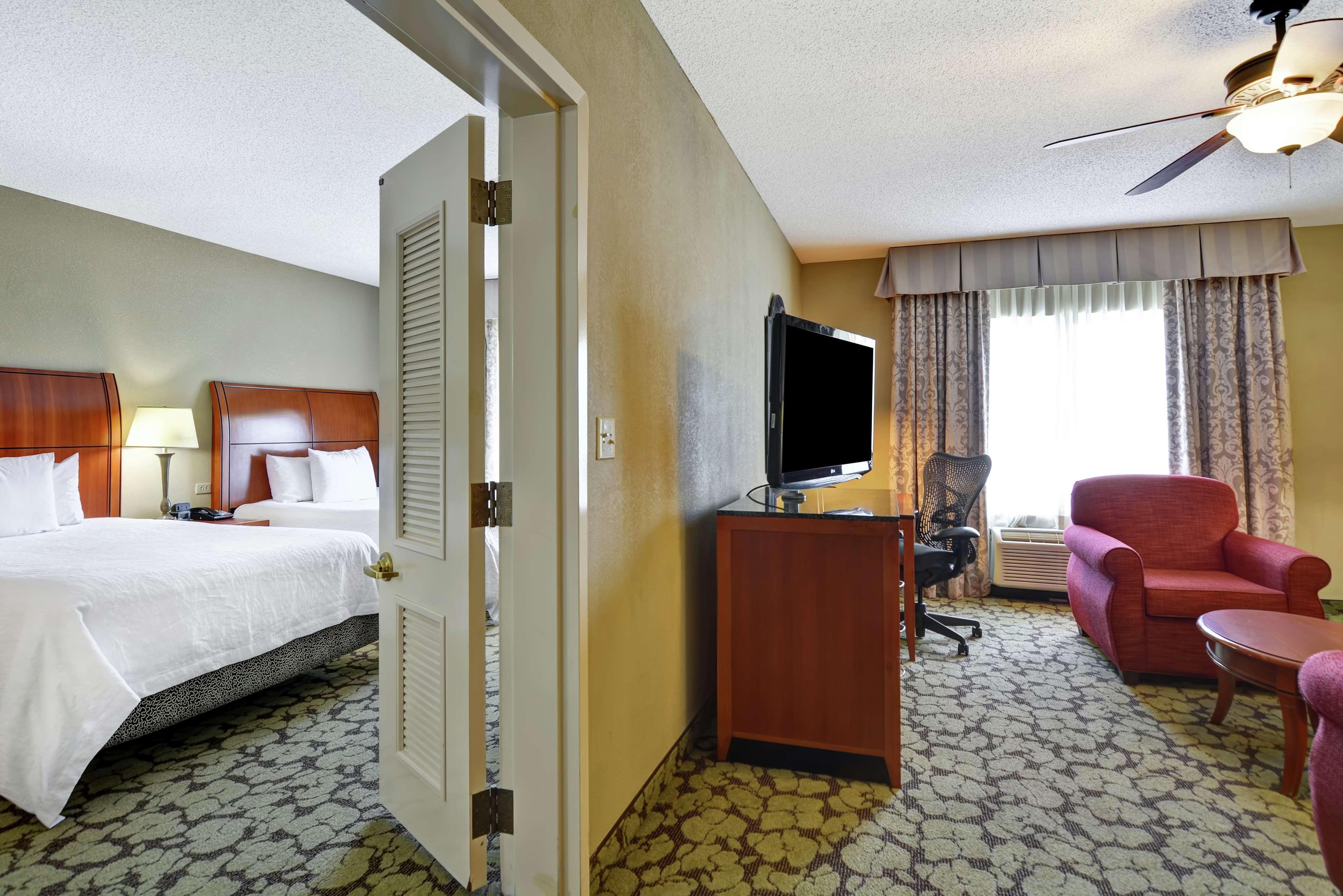 Hilton Garden Inn Hattiesburg Bagian luar foto