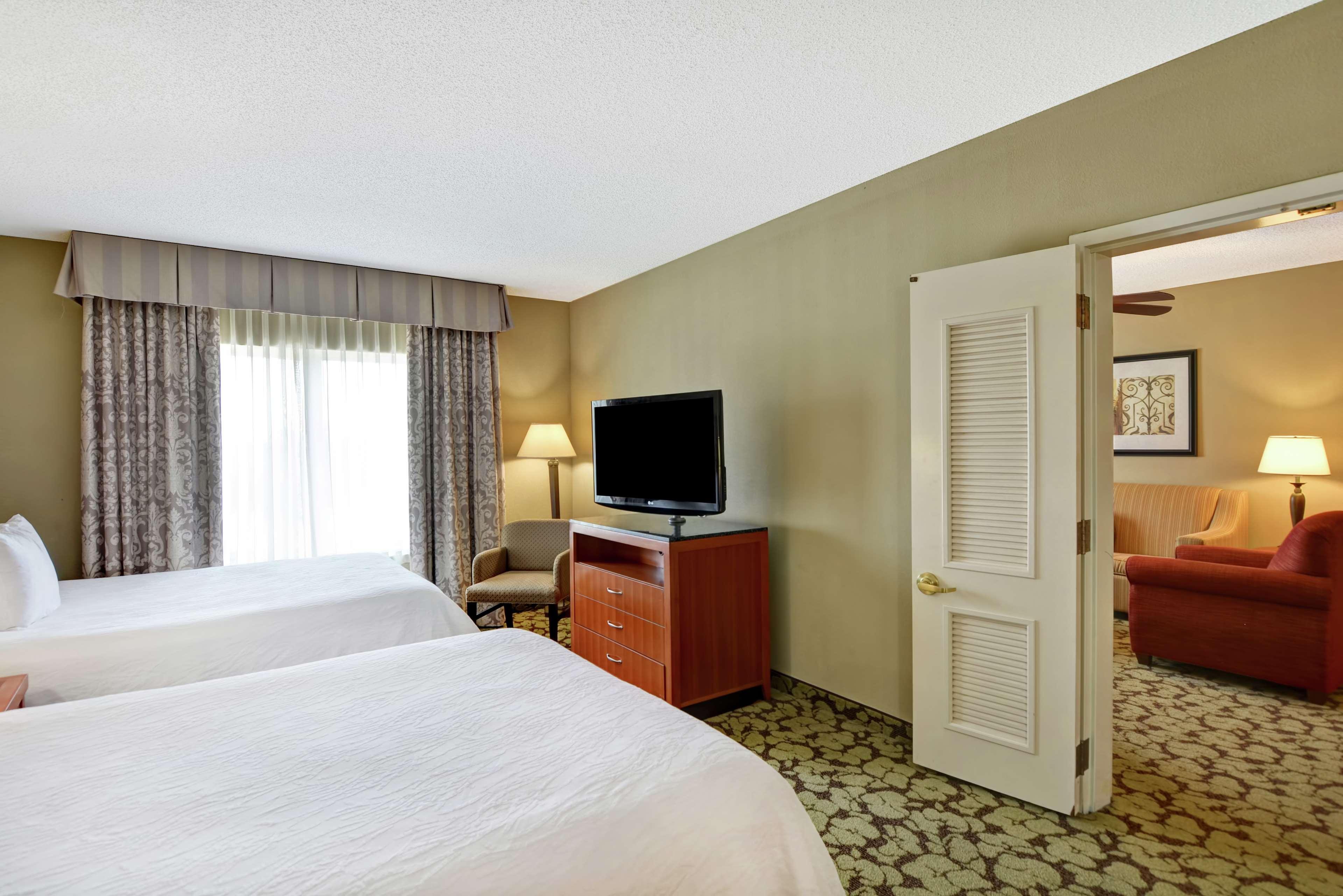 Hilton Garden Inn Hattiesburg Bagian luar foto