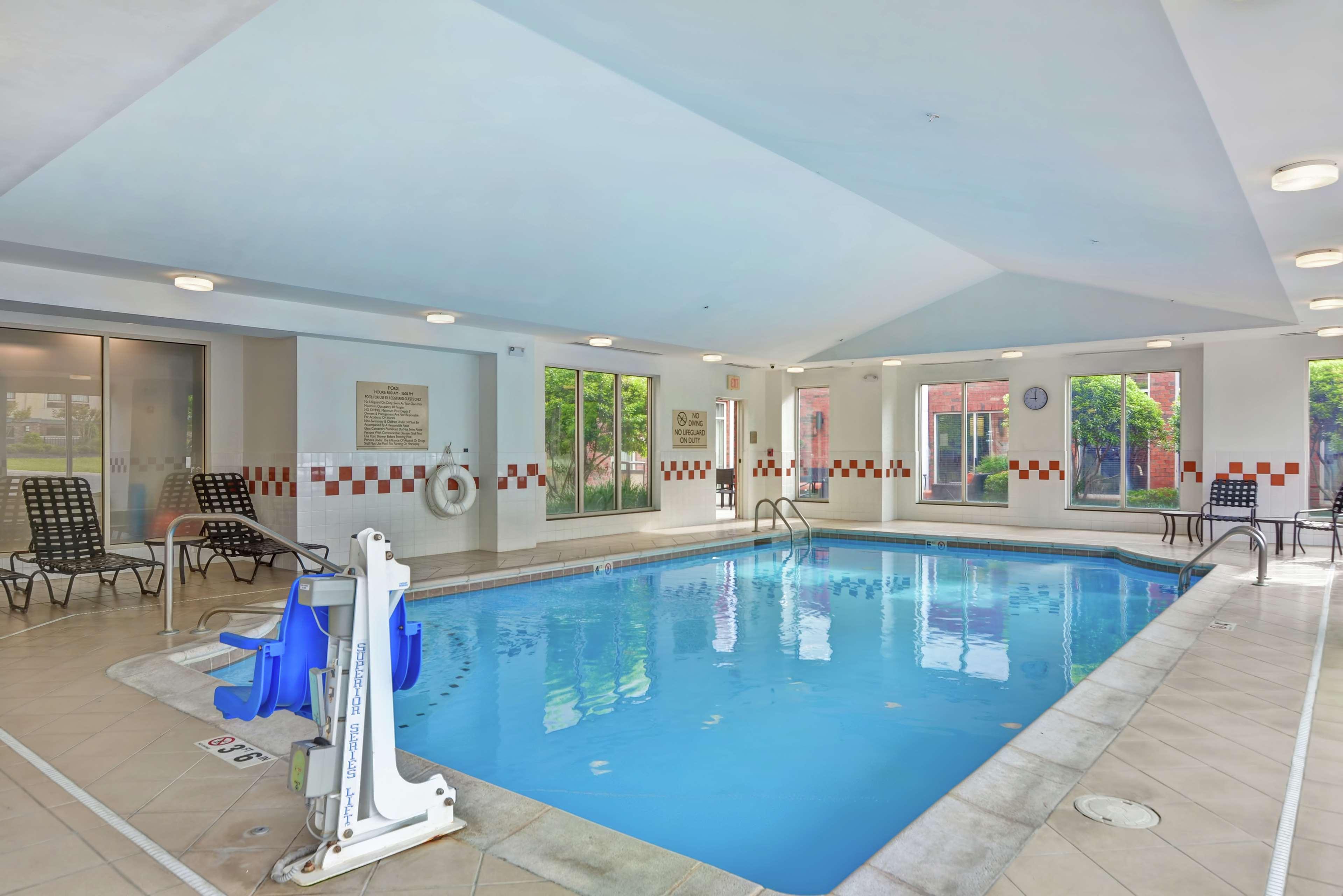 Hilton Garden Inn Hattiesburg Bagian luar foto