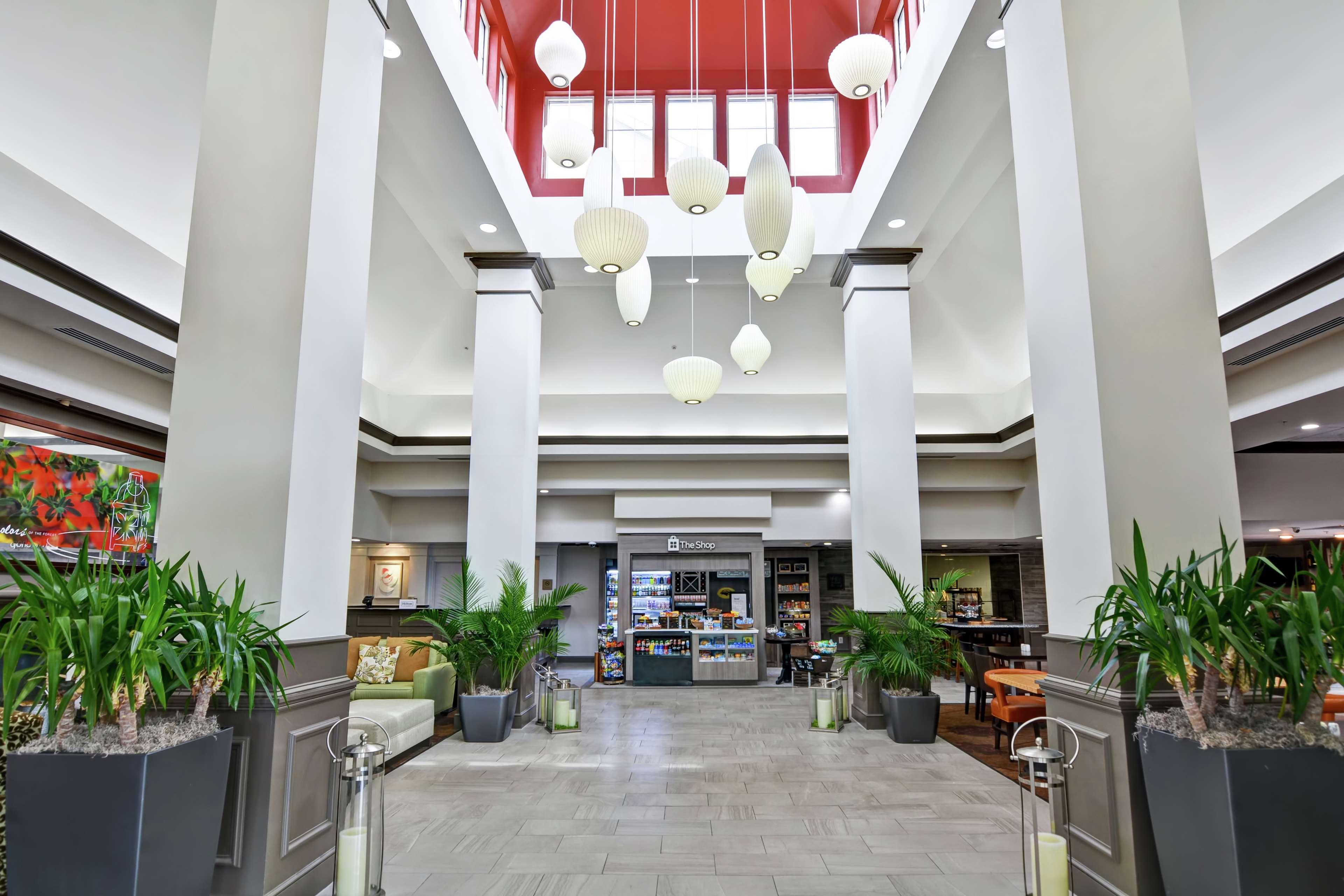 Hilton Garden Inn Hattiesburg Bagian luar foto