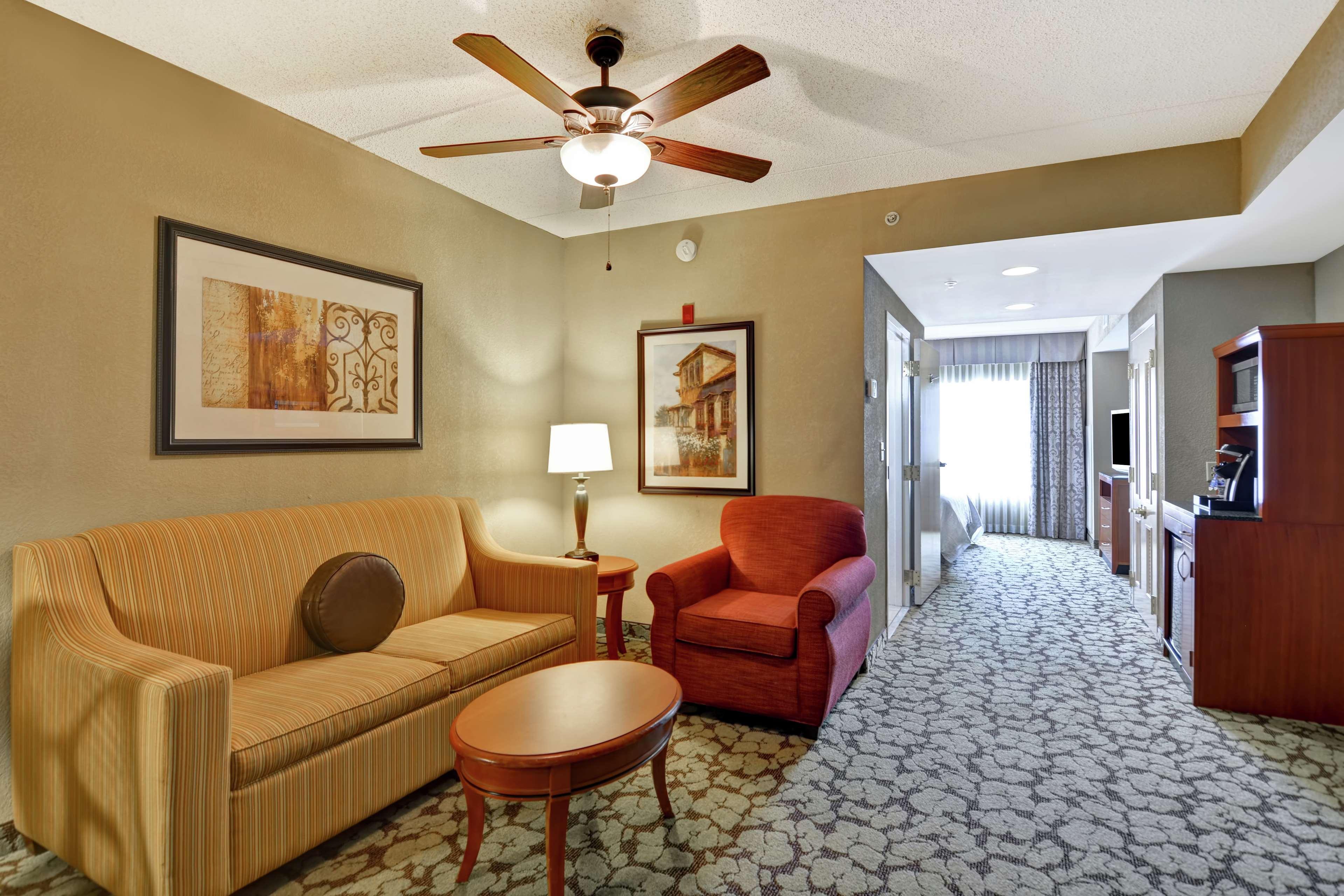 Hilton Garden Inn Hattiesburg Bagian luar foto