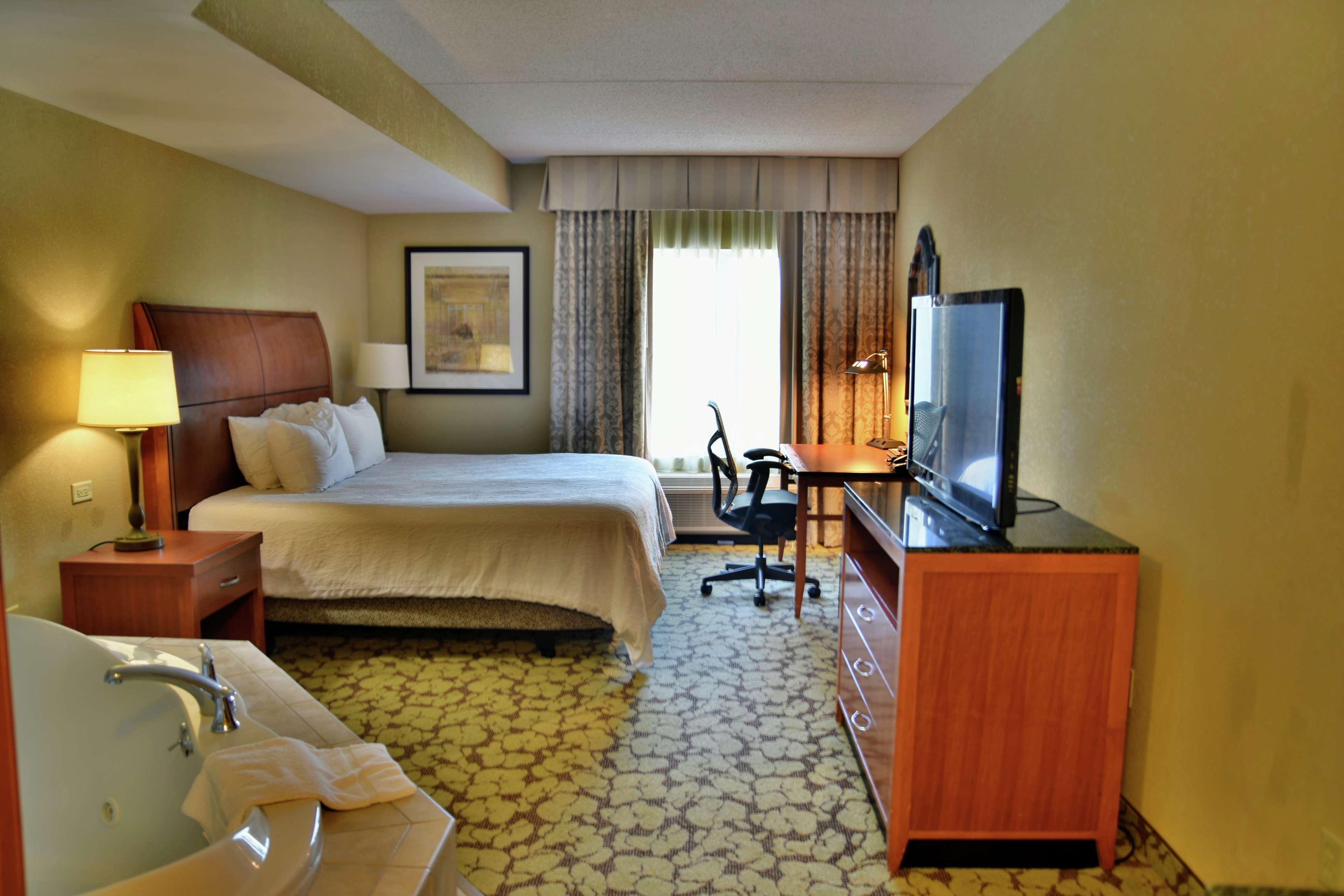 Hilton Garden Inn Hattiesburg Bagian luar foto