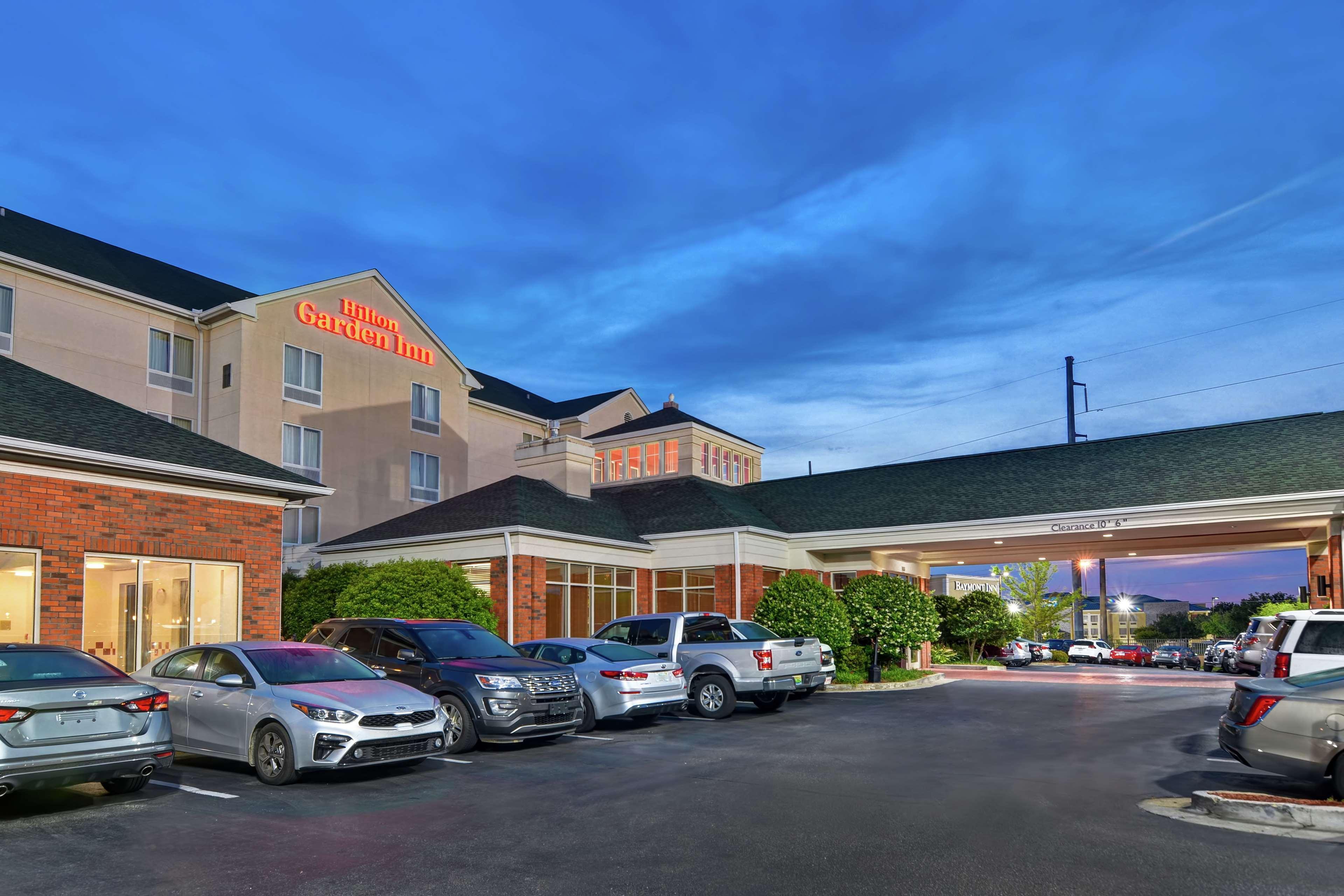 Hilton Garden Inn Hattiesburg Bagian luar foto