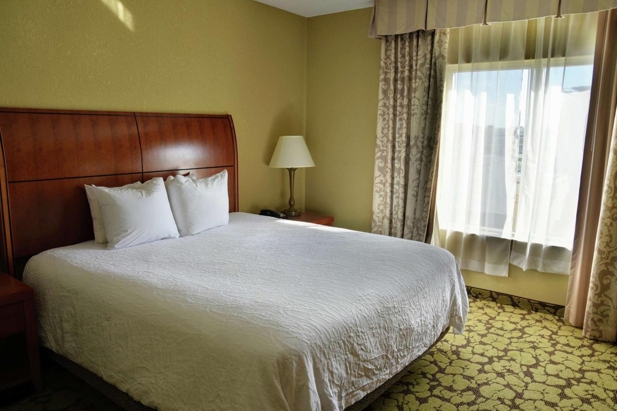 Hilton Garden Inn Hattiesburg Bagian luar foto
